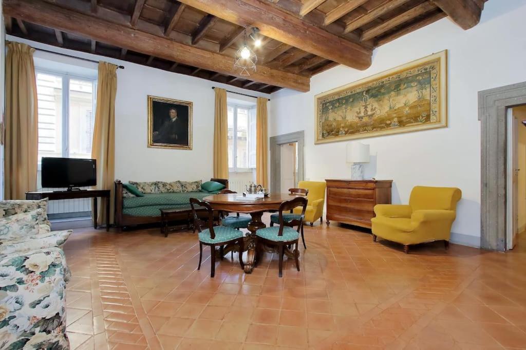 Navona Elegant Two Bedroom Apartment Rome Exterior photo
